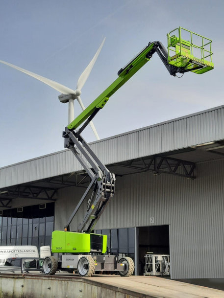 Zoomlion AWP Fly Off in Europe and the US High-End Telescopic Boom Lift Accelerates Breakthroughs in Overseas Markets